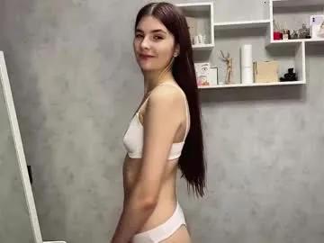 camienevius on Chaturbate