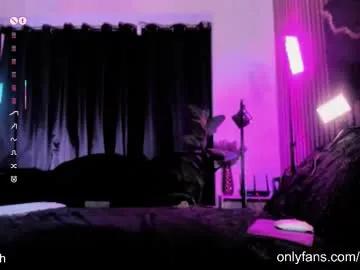 Private camilaramirez_ on Chaturbate