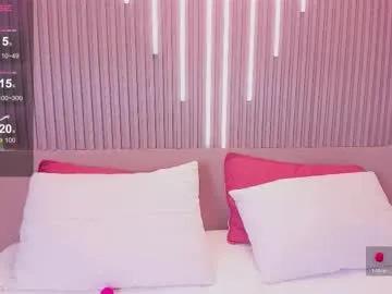 camile_cute — GOAL: dance naked+oil [128 tokens remaining] Hi guys, let's have fun!  #braces #latina #sexmachine #pregnant #young