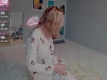 careful_i_bite on Chaturbate