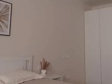 caressyourself on Chaturbate