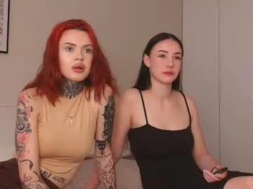 caressyourself on Chaturbate