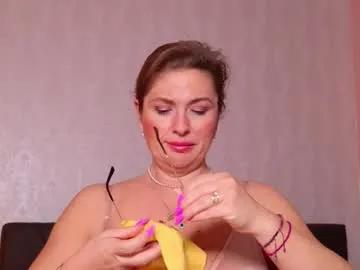 Freechat carojhones on Chaturbate