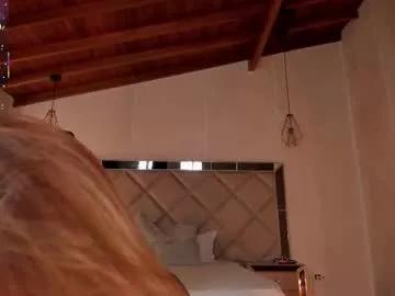 carolinegrace_ on Chaturbate