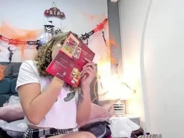 charlott_lens on Chaturbate