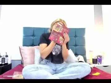 charlott_lens on Chaturbate