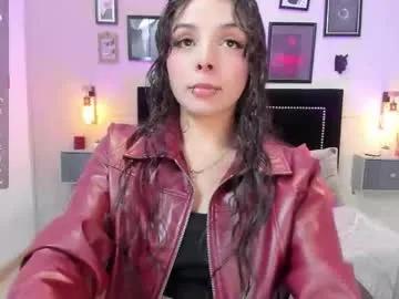 charlotte__benett — GOAL:  Spank my ass [34 tokens remaining] My gaze kills you and you know how hot you make me  #puffynipples #smalltits #18 #bigass #cute