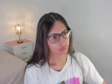 Freechat cherrylady2 on Chaturbate