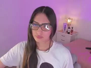 Freechat cherrylady2 on Chaturbate