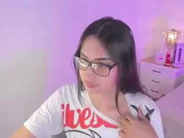 Freechat cherrylady2 on Chaturbate