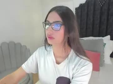 Freechat cherrylady2 on Chaturbate