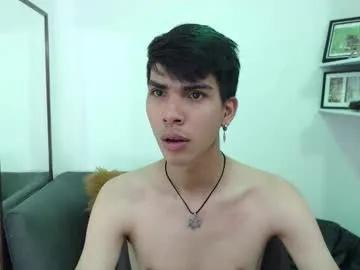 Freechat david_925_ on Chaturbate