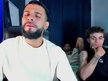 dcollins_ on Chaturbate