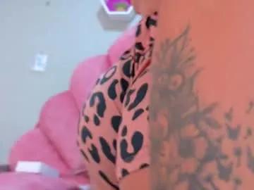 Freechat dulceaurora_ on Chaturbate