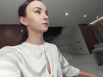 ehotlovea on Chaturbate