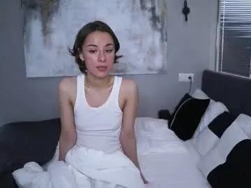 elannand on Chaturbate