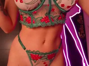 Freechat erikabee on Chaturbate