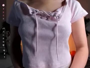 Freechat ethalellson on Chaturbate