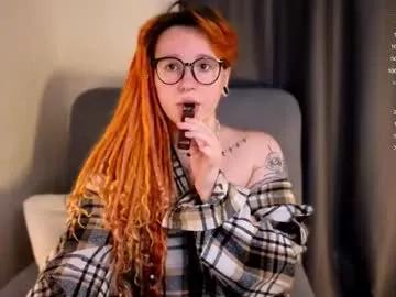 Freechat evaredmooon on Chaturbate