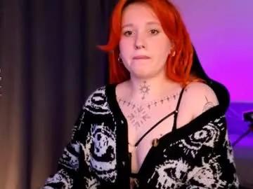 Freechat evaredmooon on Chaturbate