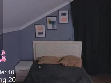 feli_tempa on Chaturbate