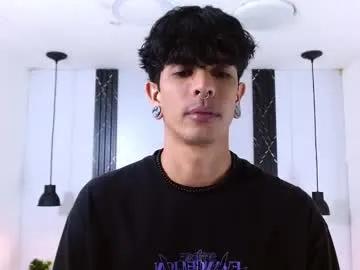 franvill_trato on Chaturbate