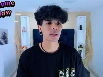 franvill_trato on Chaturbate