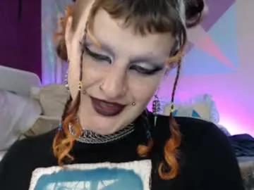 Freechat friskyflowers on Chaturbate