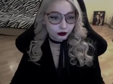 fromsun_forsoul — call me miss Lilith)  - Goal: model for me, miss?  #mistress #sph #femdom #sissy #humiliation