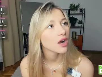 glossybabe_ on Chaturbate