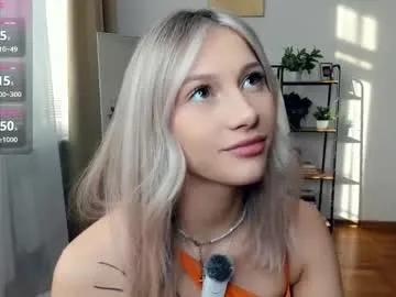 glossybabe_ on Chaturbate