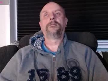 hardmrlazy on Chaturbate