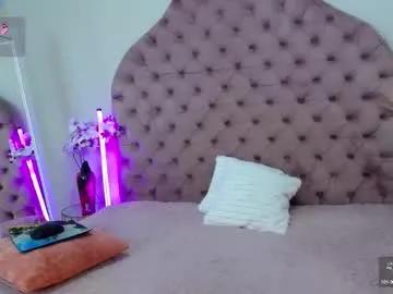 Freechat hazel_agata on Chaturbate