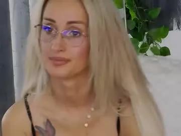 isabelleethan on Chaturbate