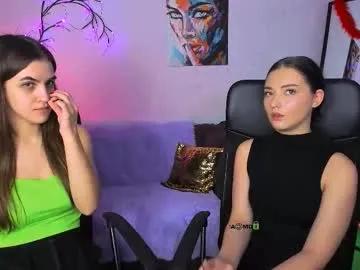 jasmin_belle — GOAL: take off my pants [111 tokens remaining] Welcome to my room! #pvt #lovense #bigass #feet #glasses