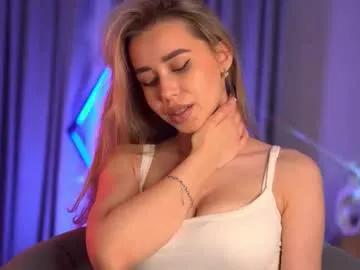 Freechat jjennnyy on Chaturbate