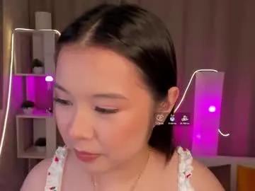 Freechat juniebogany on Chaturbate
