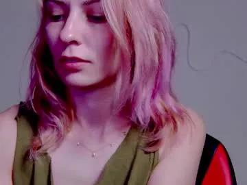 Freechat karoline121 on Chaturbate