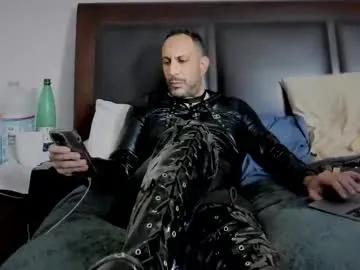 Freechat kinkyguy323232 on Chaturbate