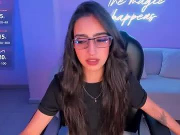 larisasmirnov on Chaturbate