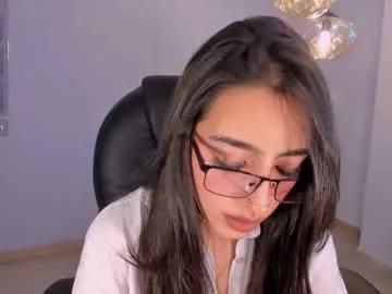 larisasmirnov on Chaturbate