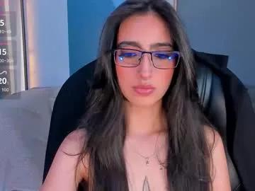 larisasmirnov on Chaturbate