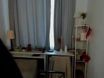 lesi_kiss on Chaturbate