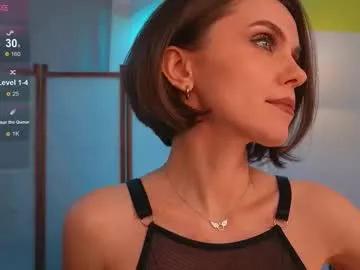 lil_fleur on Chaturbate