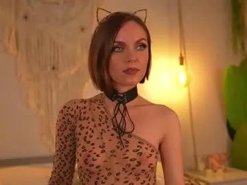 lil_fleur on Chaturbate