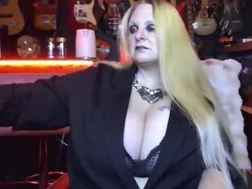 lillyth on Chaturbate