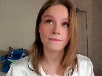 Freechat lipswithsweetonthem on Chaturbate
