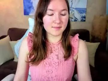 Freechat little_doll_meow on Chaturbate