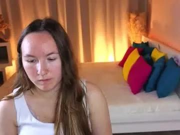 Freechat little_doll_meow on Chaturbate