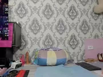 little_letti on Chaturbate